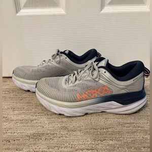 Women’s Hoka Bondi